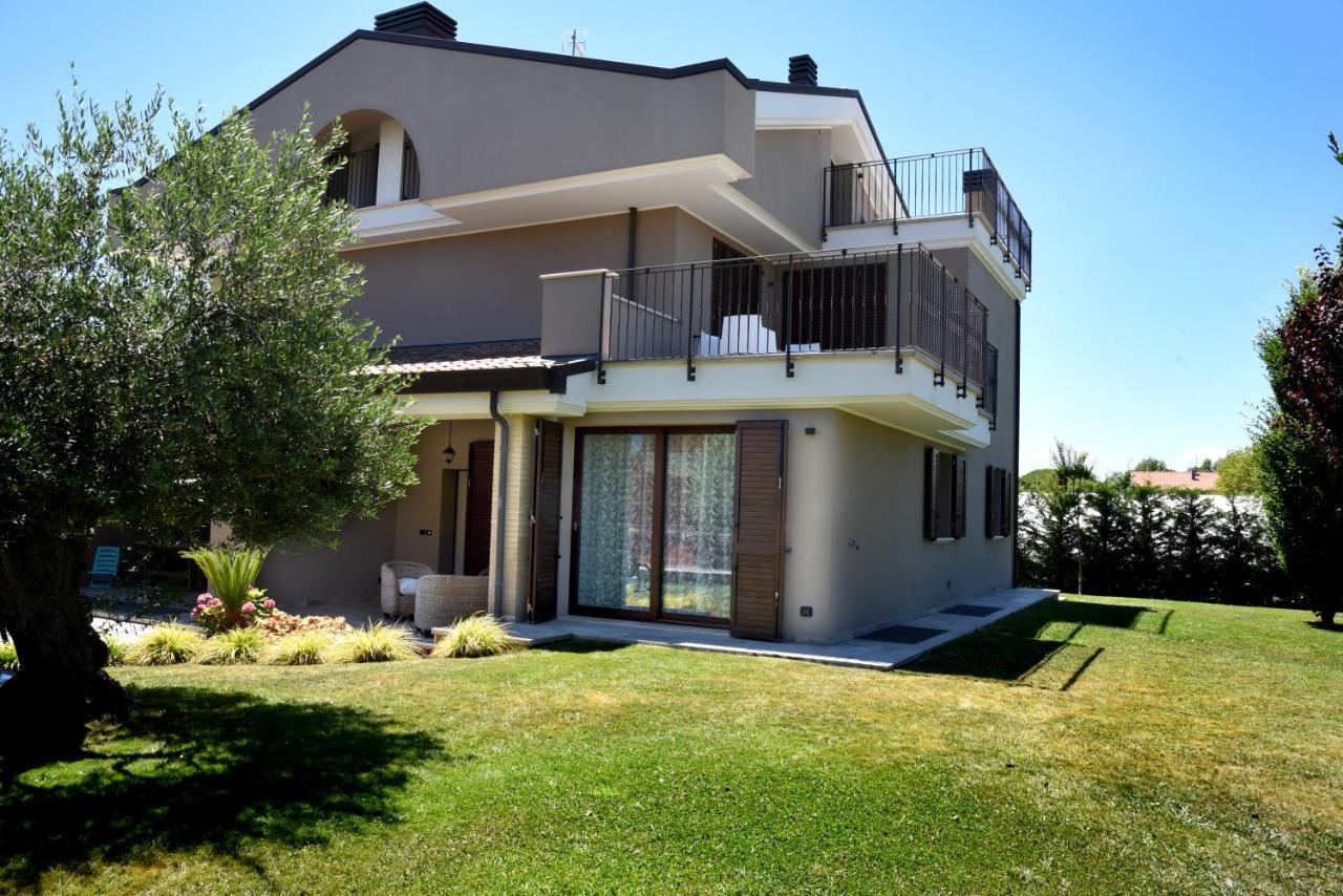 Villa Al Mare Bellaria-Igea Marina Exterior photo